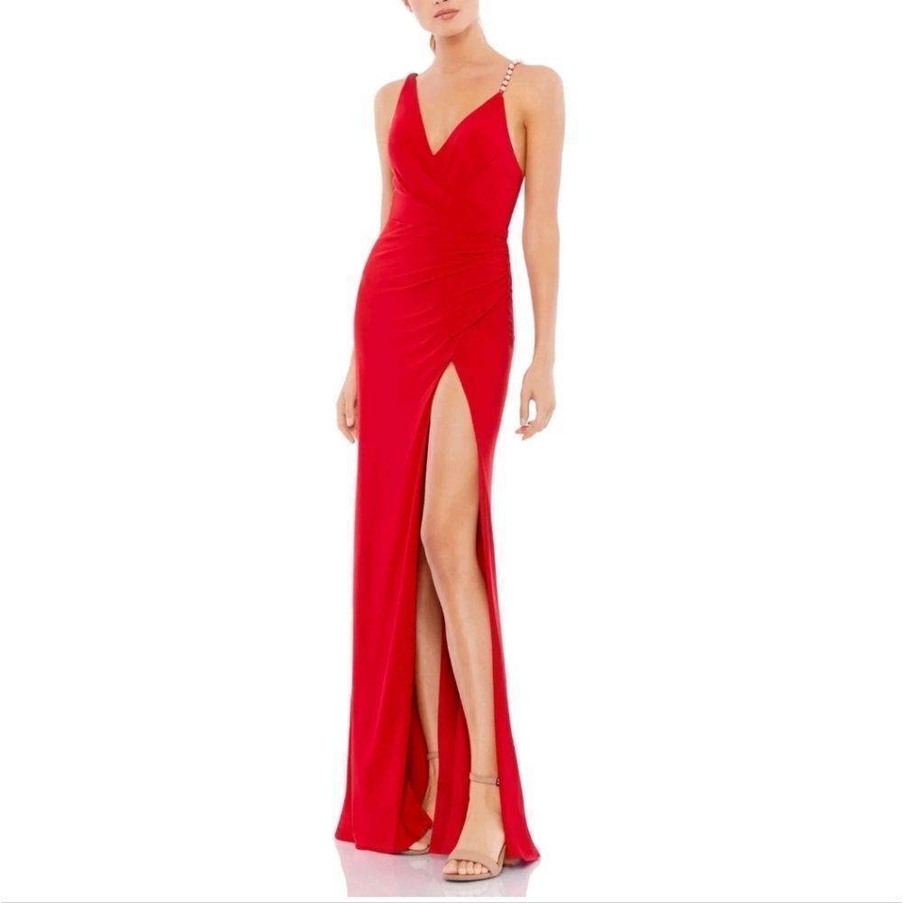 Mac Duggal Ieena 26532 Asymmetrical Pearl Strap V-Neck Gown, Red,  Size 10 NWT